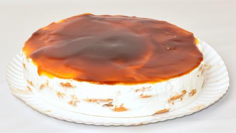 Bolo de Bolacha e Caramelo